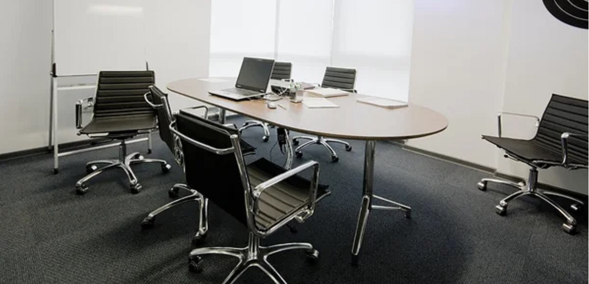 The best offers for the price and quality of the carpet are Ravlyk